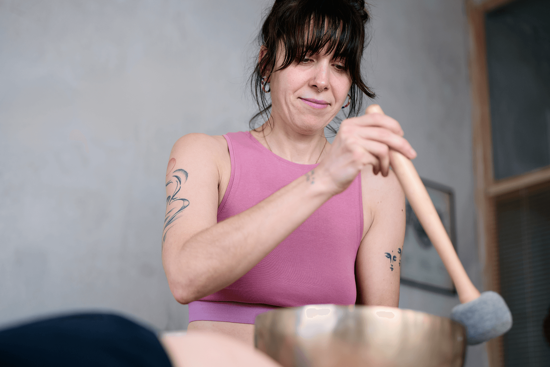 klangschalen-entspannung-fuer-frauen_yoma-female-health